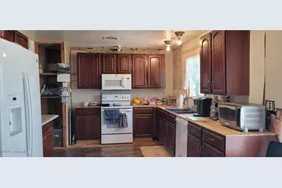 206 N Outback Road, Dewey-Humboldt, AZ 86327 - Photo 12