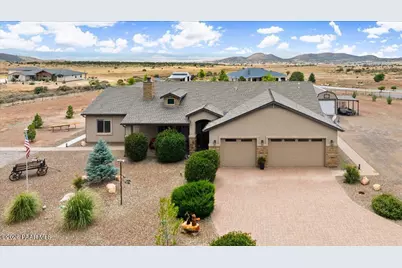 14073 E Hat Lane, Prescott Valley, AZ 86315 - Photo 2