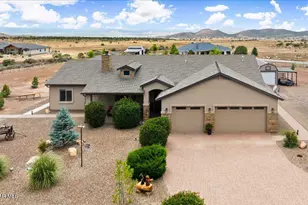 14073 E Hat Ln, Prescott Valley, AZ 86315 - Photo 2