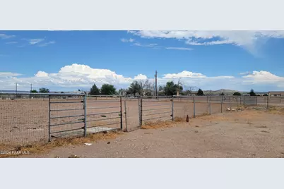 21600 N Wrangler Trail, Paulden, AZ 86334 - Photo 14
