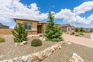 7878 E Hideaway Fls Ct, Prescott Valley, AZ 86315 - Photo 2