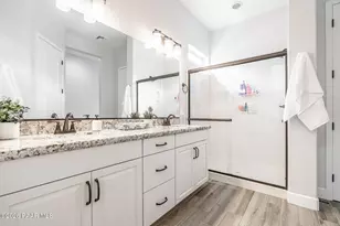 7878 E Hideaway Fls Ct, Prescott Valley, AZ 86315 - Photo 18