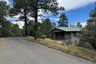 747 & 749 Paul Dr, Prescott, AZ 86303 - Photo 4