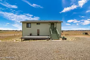 7075 E Airfield Rd, Prescott Valley, AZ 86315 - Photo 6
