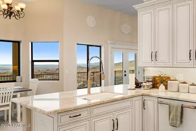 834 Yavapai Hills Drive, Prescott, AZ 86301 - Photo 16