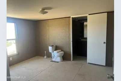 7890 W Putnam Road, Wilhoit, AZ 86332 - Photo 10