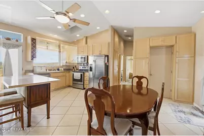 2405 W Center Street, Chino Valley, AZ 86323 - Photo 8
