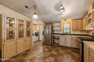 20253 E Conestoga Dr, Cordes Lakes, AZ 86333 - Photo 12