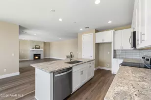 7543 E Louie Ln, Prescott Valley, AZ 86315 - Photo 6