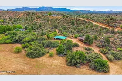 1921 S Peavine Road, Skull Valley, AZ 86338 - Photo 18