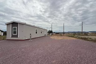 11 E Antelope Run Rd, Paulden, AZ 86334 - Photo 2