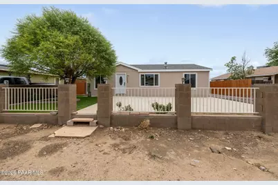 24389 N Yosemite Street, Paulden, AZ 86334 - Photo 2