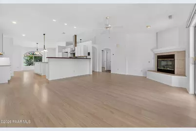 7468 N Summit View Drive, Prescott Valley, AZ 86315 - Photo 12