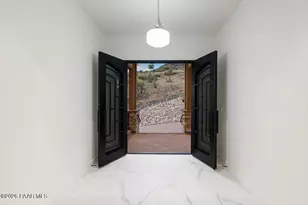506 Bridgeway Cir, Prescott, AZ 86301 - Photo 4