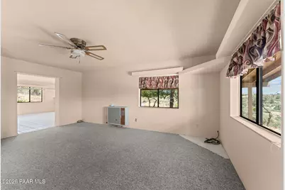18112 S Spoon Road, Peeples Valley, AZ 86332 - Photo 4
