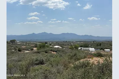 8180 S Bristol Boulevard, Wilhoit, AZ 86332 - Photo 2