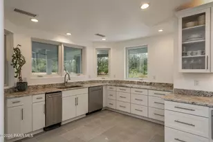 8510 N Valley Oak Dr, Prescott, AZ 86305 - Photo 16