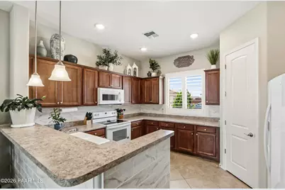 6323 E Beckett Trail, Prescott Valley, AZ 86314 - Photo 2