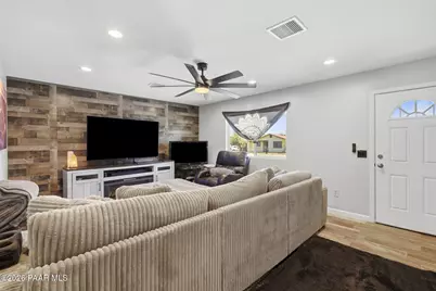 2830 N Cedar Springs Lane, Prescott Valley, AZ 86314 - Photo 10