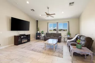 7315 E Gumtree Ln, Prescott Valley, AZ 86315 - Photo 6
