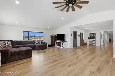 764 W Road 1 S, Chino Valley, AZ 86323 - Photo 6