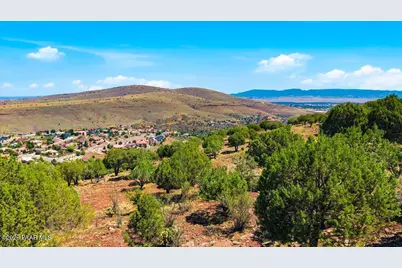 4024 Thundering Herd, Prescott, AZ 86301 - Photo 18