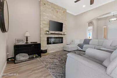9480 E Pronghorn Lane, Prescott Valley, AZ 86315 - Photo 8