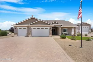 9480 E Pronghorn Ln, Prescott Valley, AZ 86315 - Photo 1