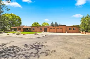 11230 N Dora Ln, Prescott, AZ 86305 - Photo 1