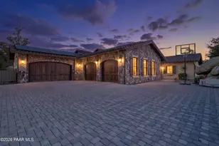 1229 Sierry Peaks Dr, Prescott, AZ 86305 - Photo 4