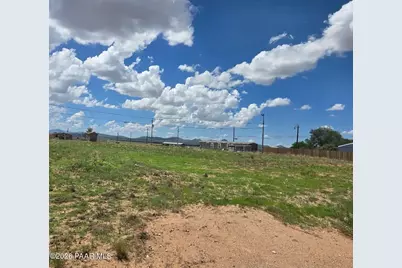 435 W Bermuda Lane, Paulden, AZ 86334 - Photo 4
