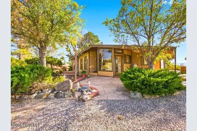 8280 S Bristol Boulevard, Kirkland, AZ 86332 - Photo 1