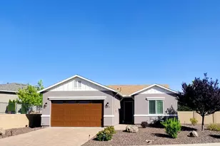 12839 E Barreto St, Dewey-Humboldt, AZ 86327 - Photo 2