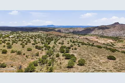 Na E Still Valley Trail, Paulden, AZ 86334 - Photo 14