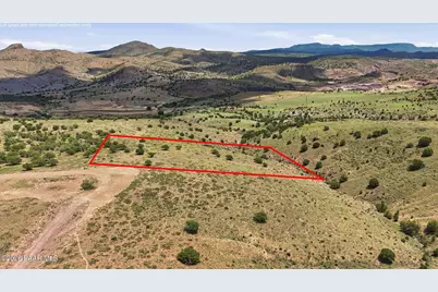 Na E Still Valley Trail, Paulden, AZ 86334 - Photo 2