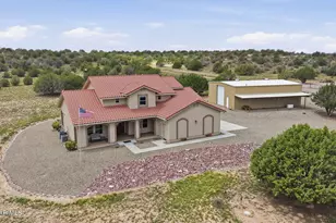 2175 E Backwoods Rd, Paulden, AZ 86334 - Photo 2