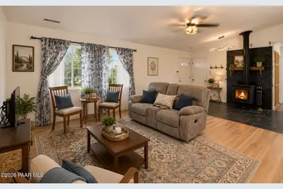 750 W Iris Road, Paulden, AZ 86334 - Photo 8