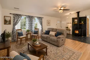 750 W Iris Rd, Paulden, AZ 86334 - Photo 8