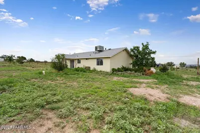 750 W Iris Road, Paulden, AZ 86334 - Photo 28