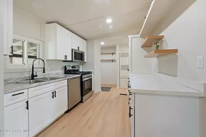 2929 N Queen Street, Prescott Valley, AZ 86314 - Photo 8