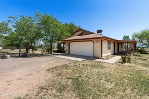 1525 W Shadow Ridge Rd, Paulden, AZ 86334 - Photo 4