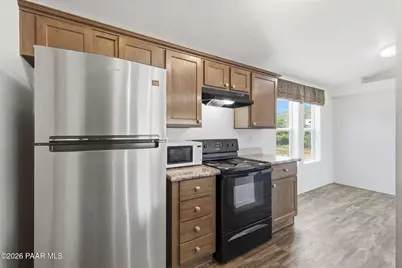 10545 E Janet Way, Dewey-Humboldt, AZ 86327 - Photo 16