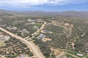1075 N Ambassador Rd, Dewey-Humboldt, AZ 86327 - Photo 36