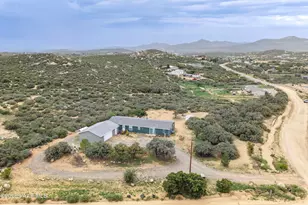 1075 N Ambassador Rd, Dewey-Humboldt, AZ 86327 - Photo 34