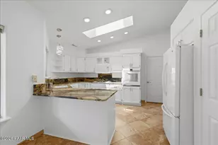 7717 N Shadyoaks Dr, Prescott, AZ 86305 - Photo 10