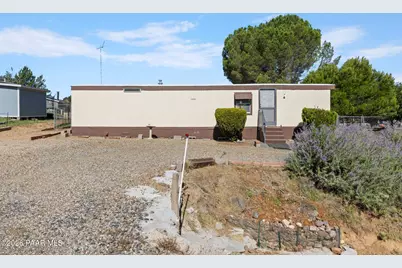 8867 E Totem Circle, Prescott Valley, AZ 86314 - Photo 2