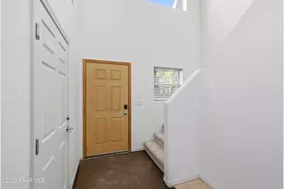985 N Fairway Drive, Dewey-Humboldt, AZ 86327 - Photo 2