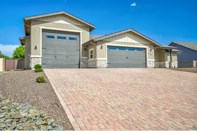 8705 N Roughrider Road, Prescott Valley, AZ 86315 - Photo 1