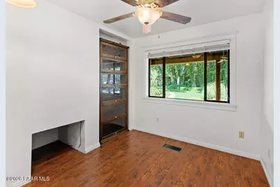 12070 W Kelton Lane, Skull Valley, AZ 86338 - Photo 12