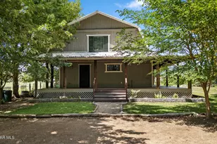 12070 W Kelton Ln, Skull Valley, AZ 86338 - Photo 40
